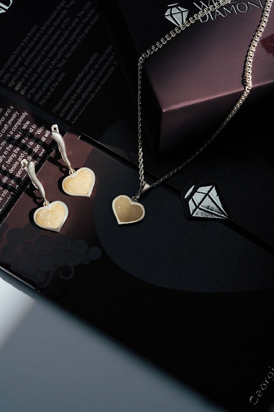 ჩვენი ბრენდი Wine Diamond ღვინის ბრილიანტი
