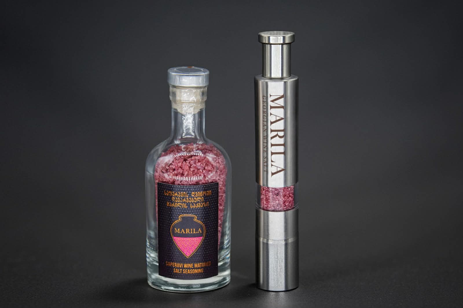 Saperavi Marila and Branded Grinder - set